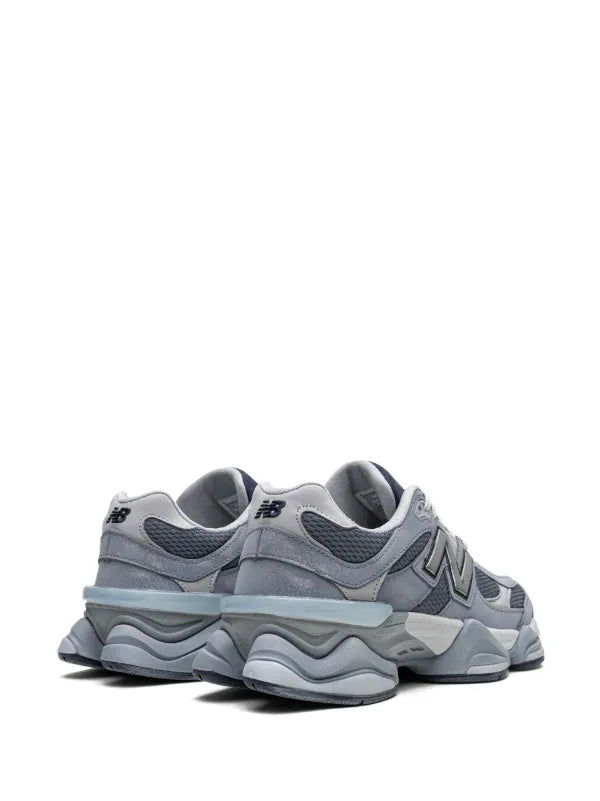 The 9060 Moon Daze-Grey