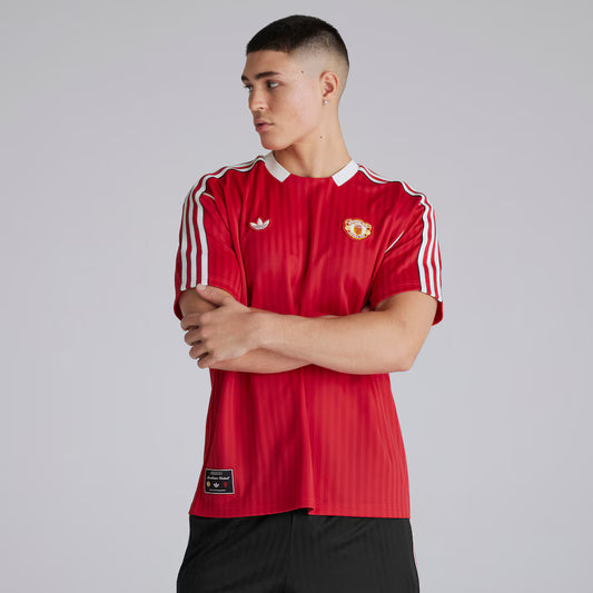 Manchester United Terrace Icons jersey