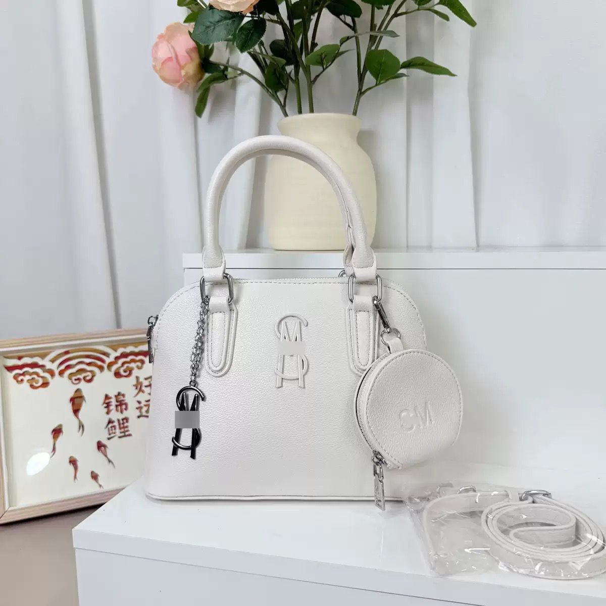 Women's cross body bag