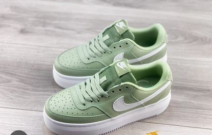 Nike Court Vision Alta