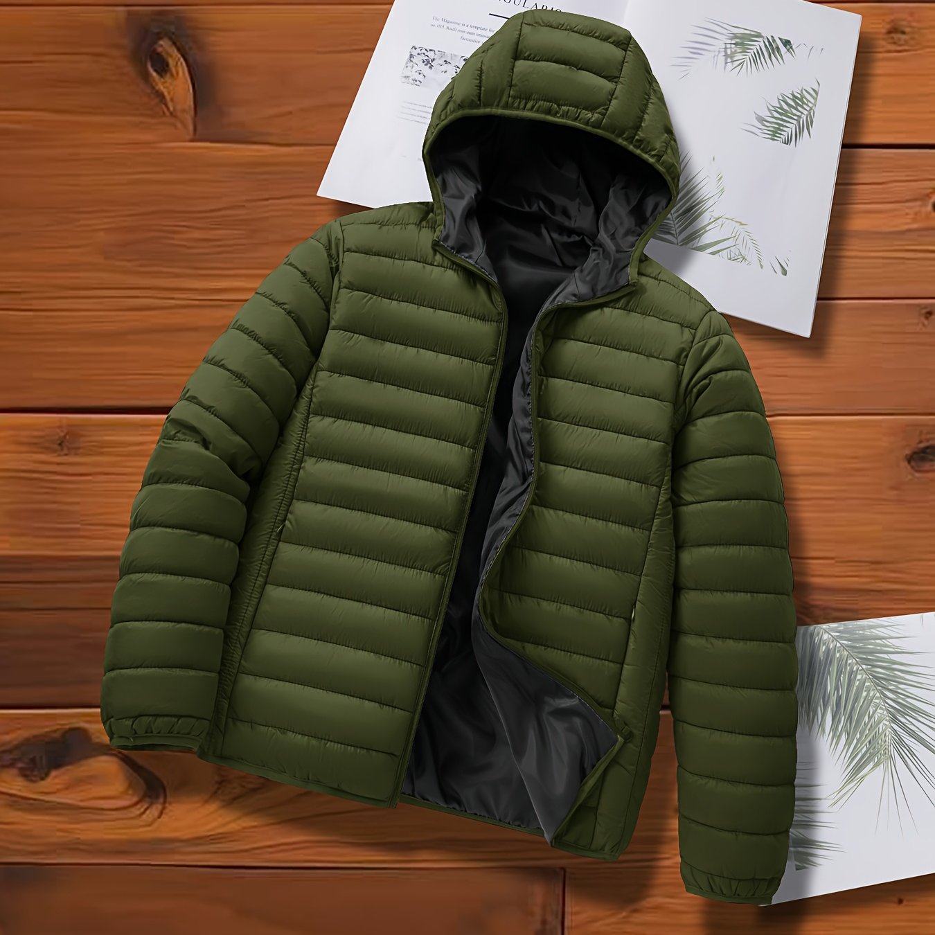 Lightweight hooded down jacket