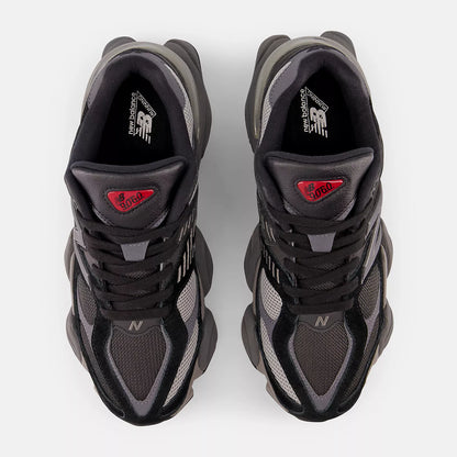 The 9060 Black Castlerock- Black